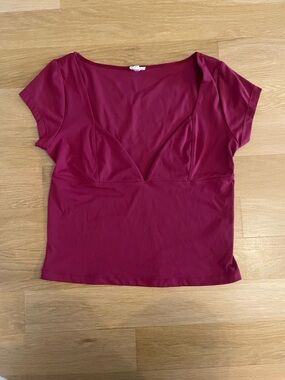 Garage Deep V Crop Top - Plum